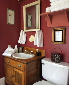 Inn At The Canal Bed & Breakfast Chesapeake City Exteriör bild