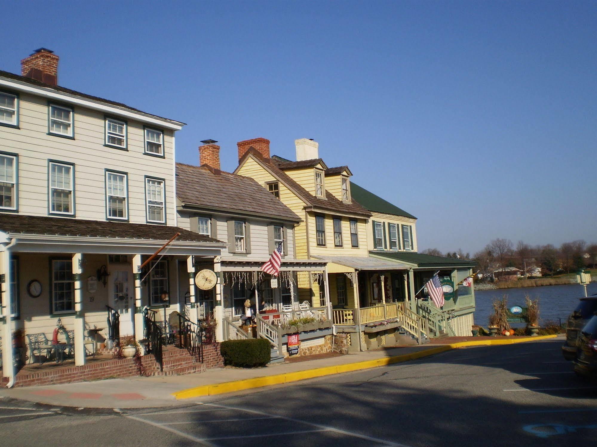 Inn At The Canal Bed & Breakfast Chesapeake City Exteriör bild